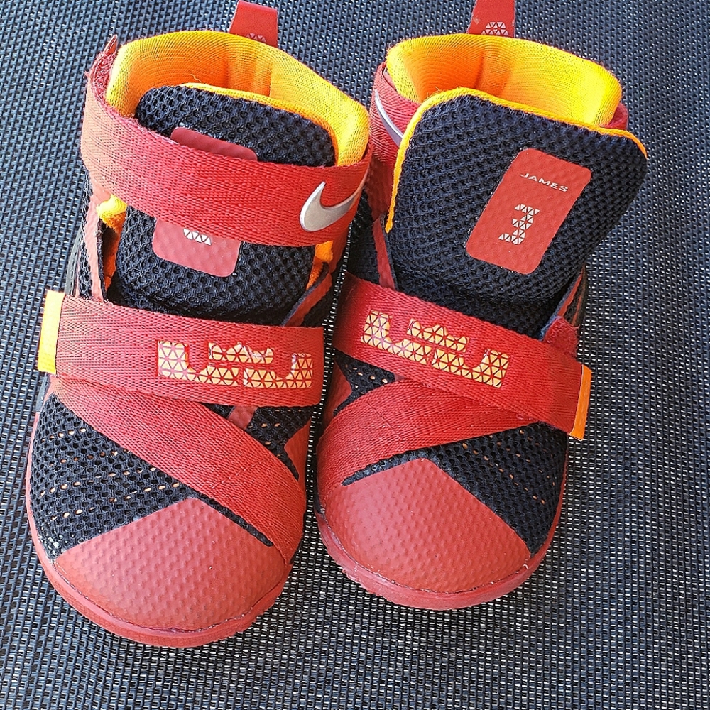 Lebron Nike Toddler shoes